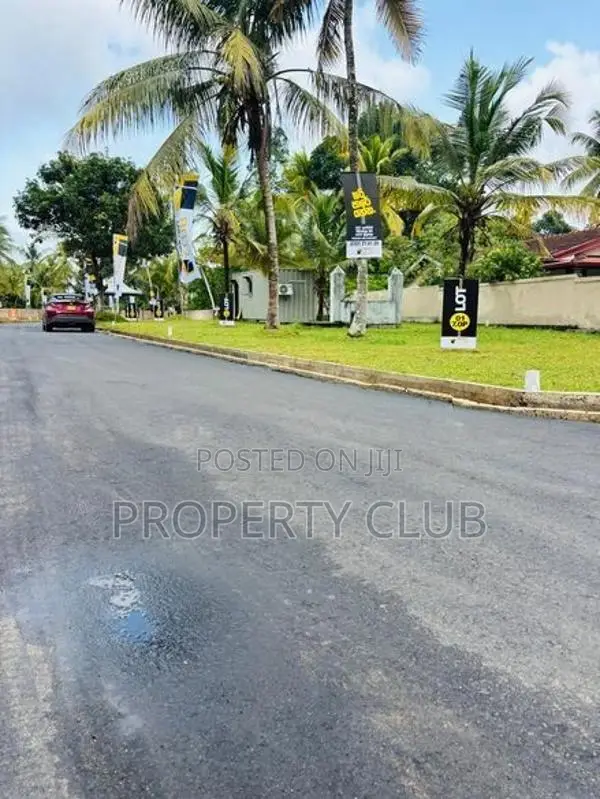 342 Bus Route Facing Land for Sale - Polgasowita