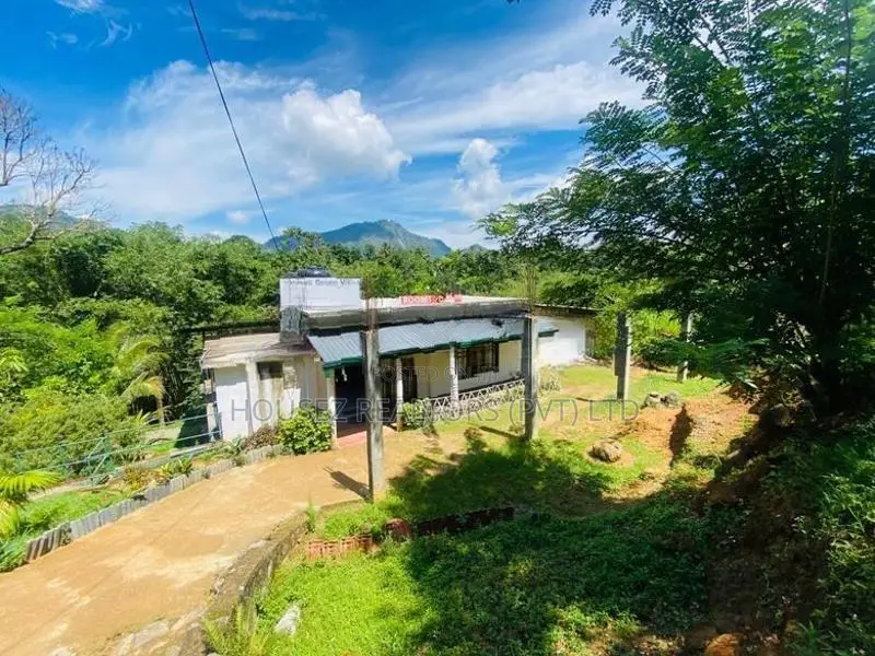 House for Sale – Gampola Area