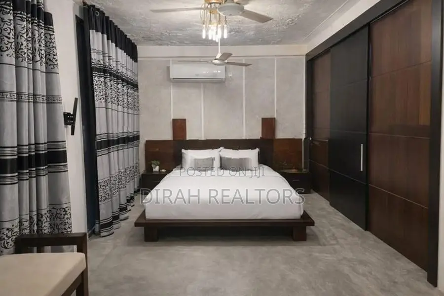 Luxury House for Rent | Colombo 09 (DR-008)