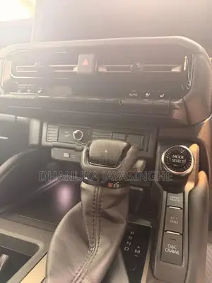Toyota Land Cruiser Prado 250 Diesel 2024