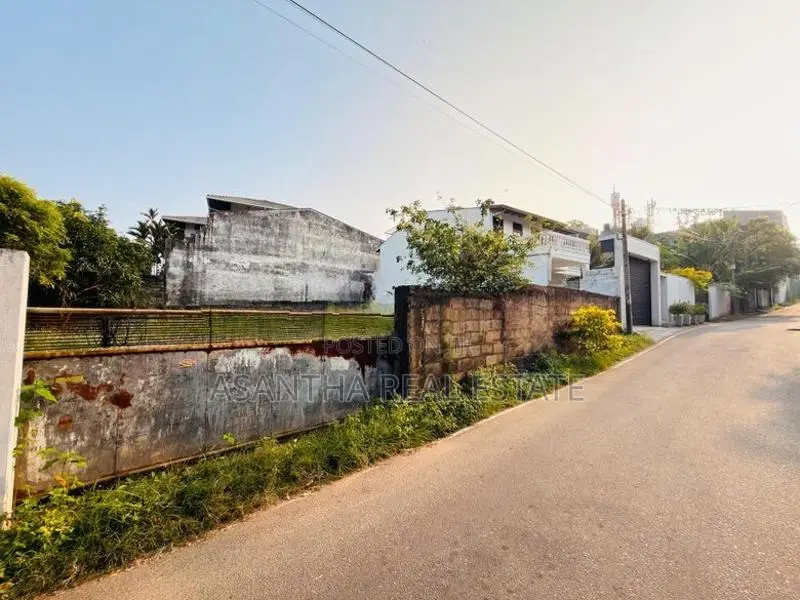 19 P Land Sale at Senanayake Avenue Nawala