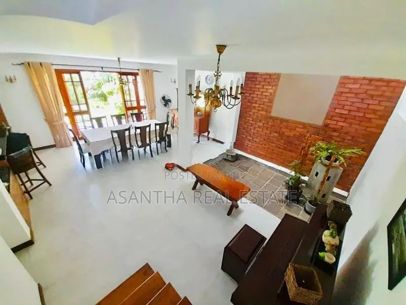 Luxury 03 Story House With 13 P Sale At Kohuwala