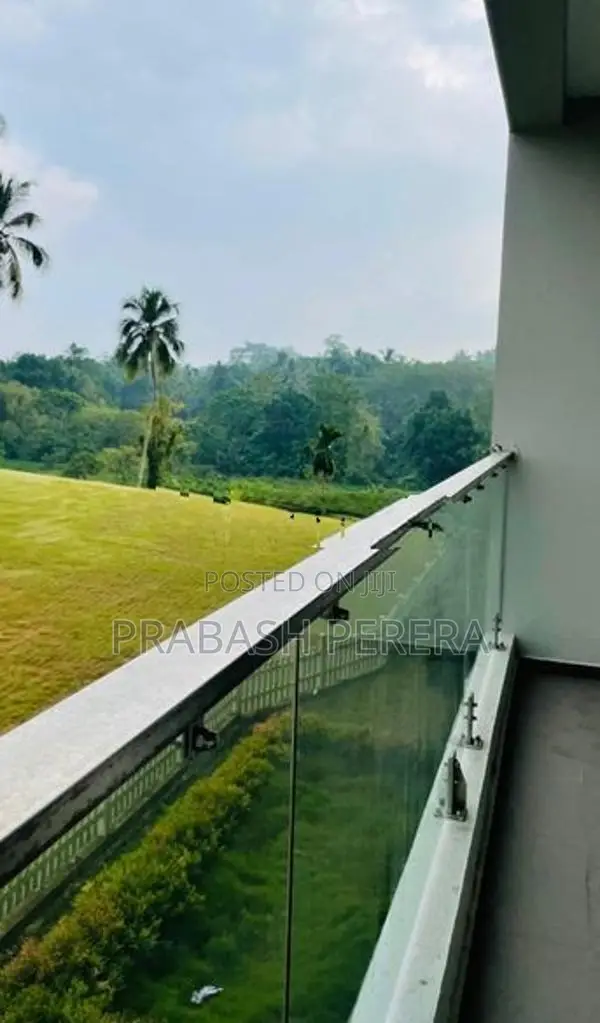 2 Bed Apartment for Sale in Kahathuduwa