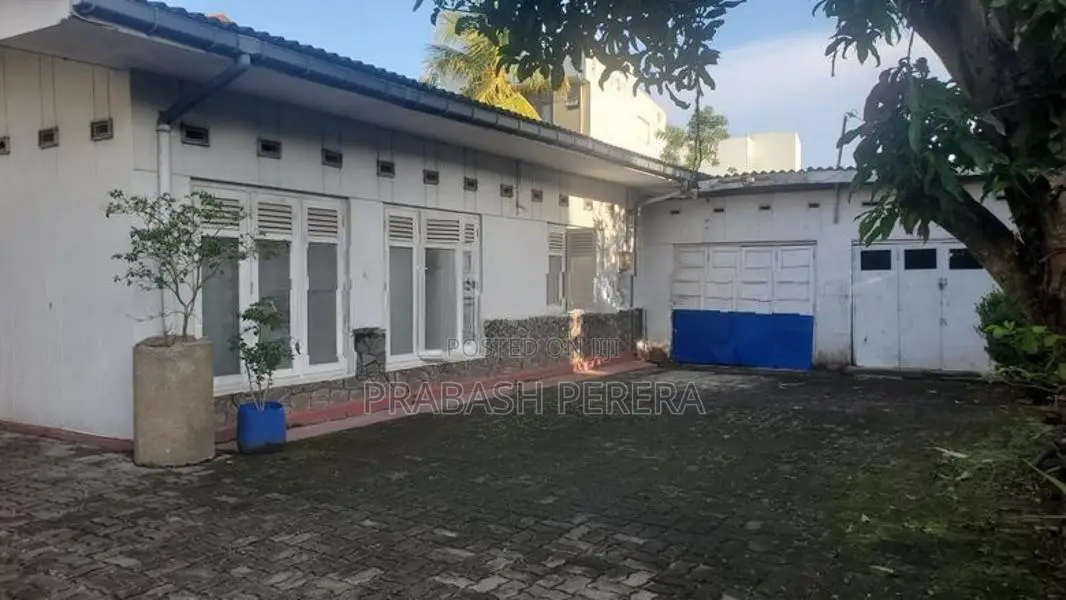 12 Perches Land for sale in Nugegoda