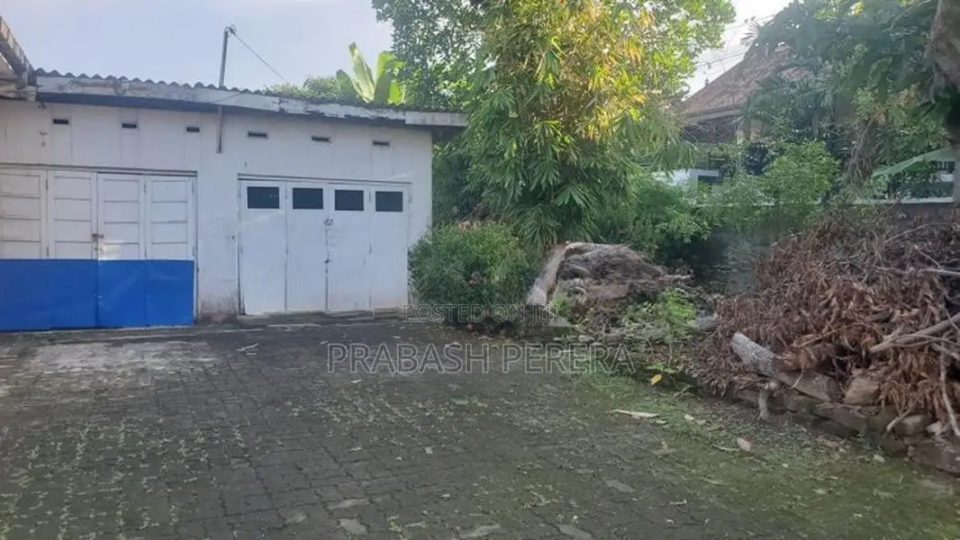 12 Perches Land for sale in Nugegoda