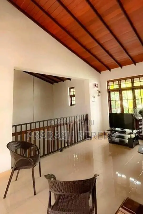 2 Storeyd House for Sale in Maharagama