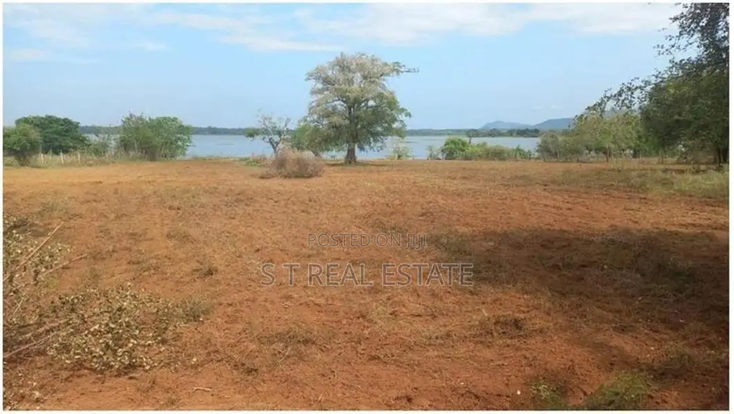 2 Acres Lake Facing Bare Land For Sale In Yala