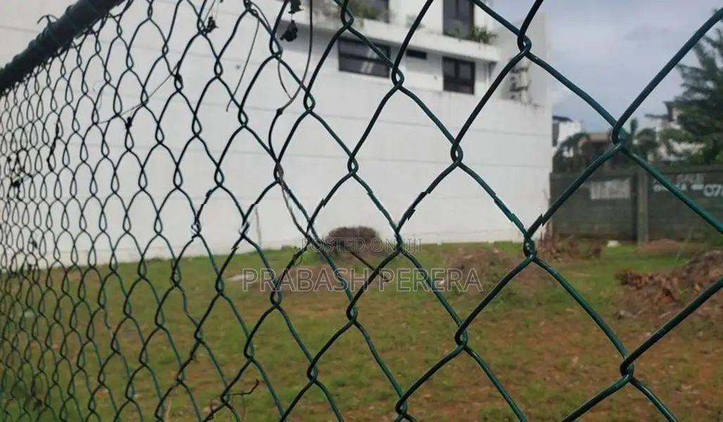10.6 Perches of Land for Sale in Battaramulla Pelawatte