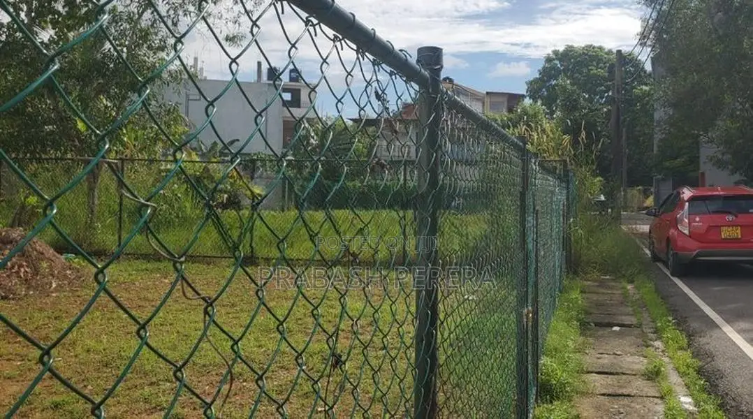 10.6 Perches of Land for Sale in Battaramulla Pelawatte