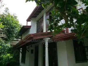 Two Story House for Sale in Piliyandala