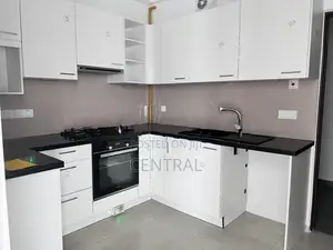 Luxury 2 Bedroom apartment for sale in Iconic Galaxy (C7-7795)