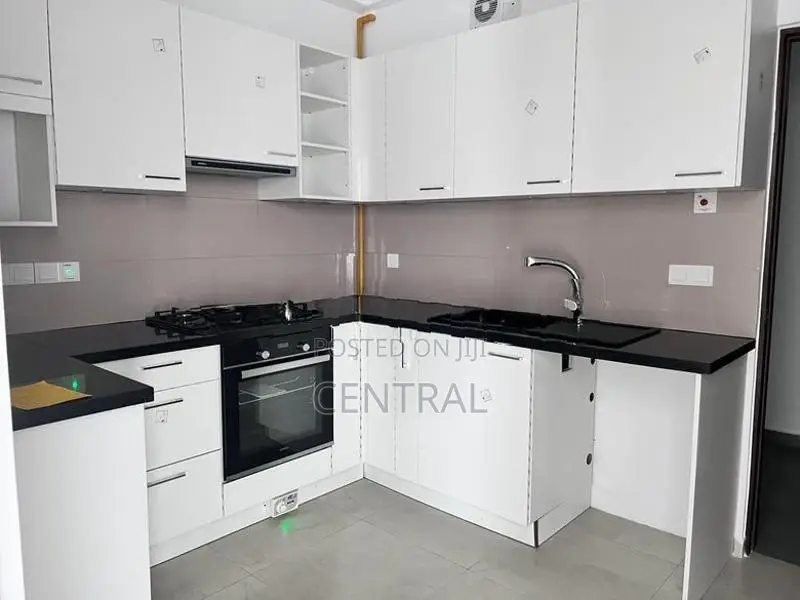 Luxury 2 Bedroom apartment for sale in Iconic Galaxy (C7-7795)