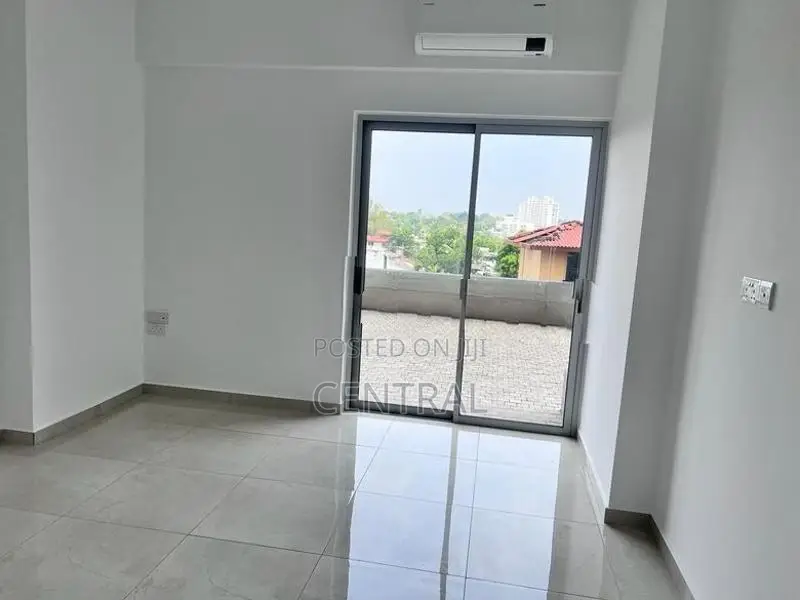 Luxury 2 Bedroom apartment for sale in Iconic Galaxy (C7-7795)