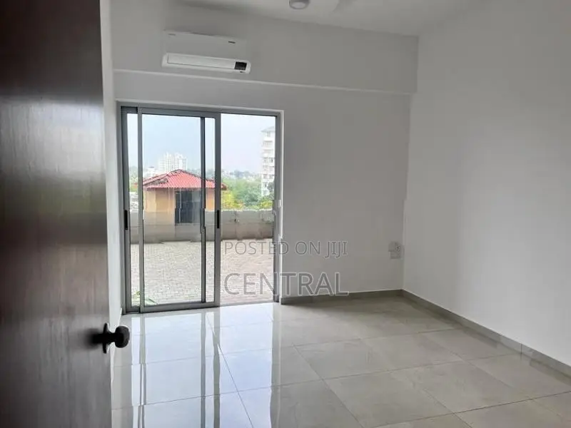 Luxury 2 Bedroom apartment for sale in Iconic Galaxy (C7-7795)