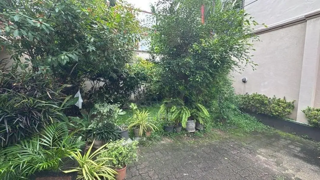 3-Storey House for Sale Colombo 06/05