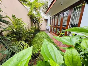 3-Storey House for Sale Colombo 06/05