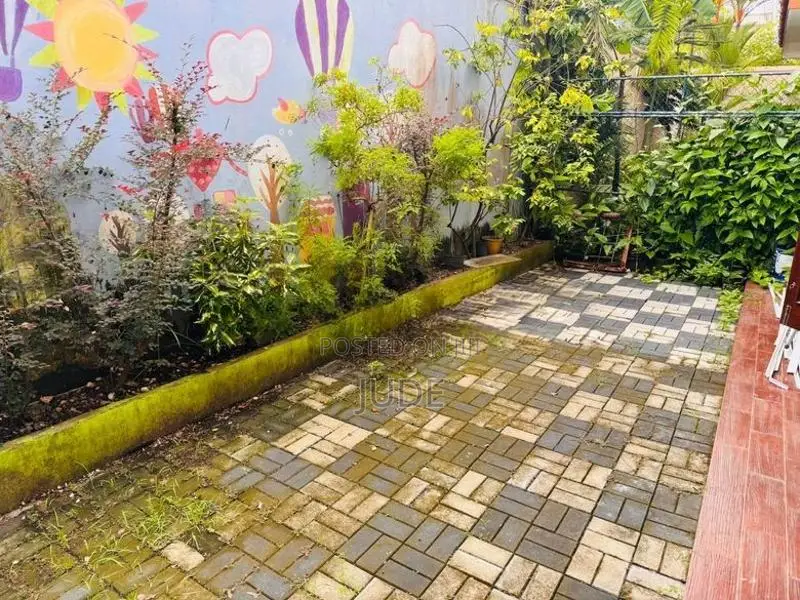 3-Storey House for Sale Colombo 06/05