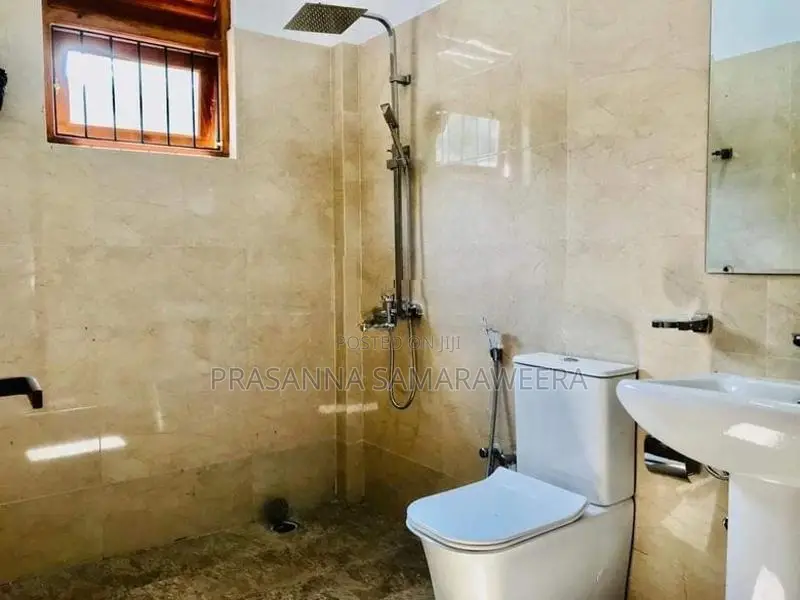 New Solid Modern Super 2 Storey House - Piliyandala