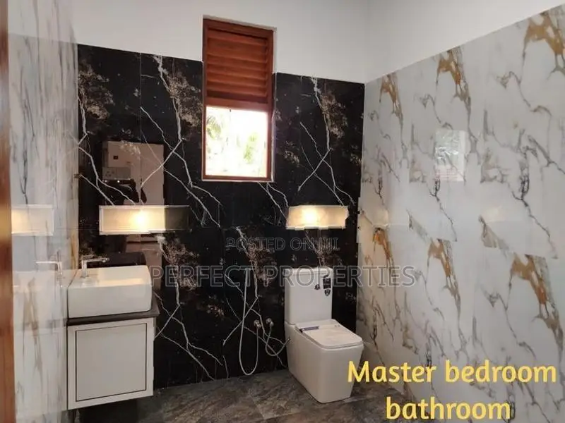 Brand New Box Type House for Sale / Kandana 899m to Main Road