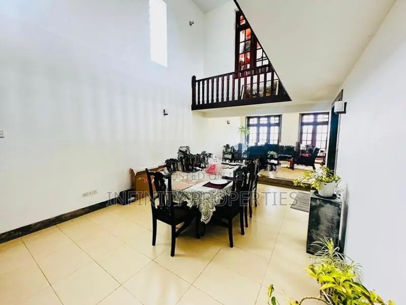 03 Story Luxury House with 11.05 P Sale at Mount Lavinea