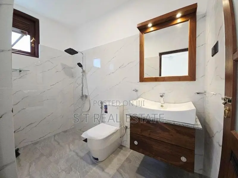 Architecture Designed Luxury 2 Storey House for Sale in Piliyandala To