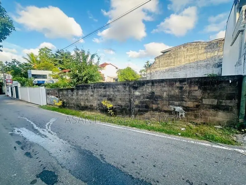19 P Land Sale at Senanayake Avenue Nawala
