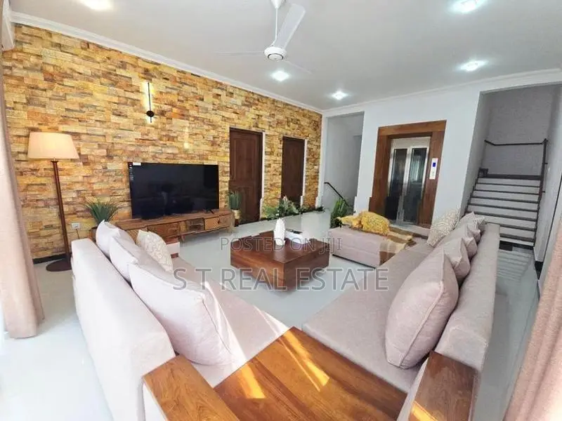 🎊Architecture Designed Luxury 3 Storey House for Sale in Pelawatta