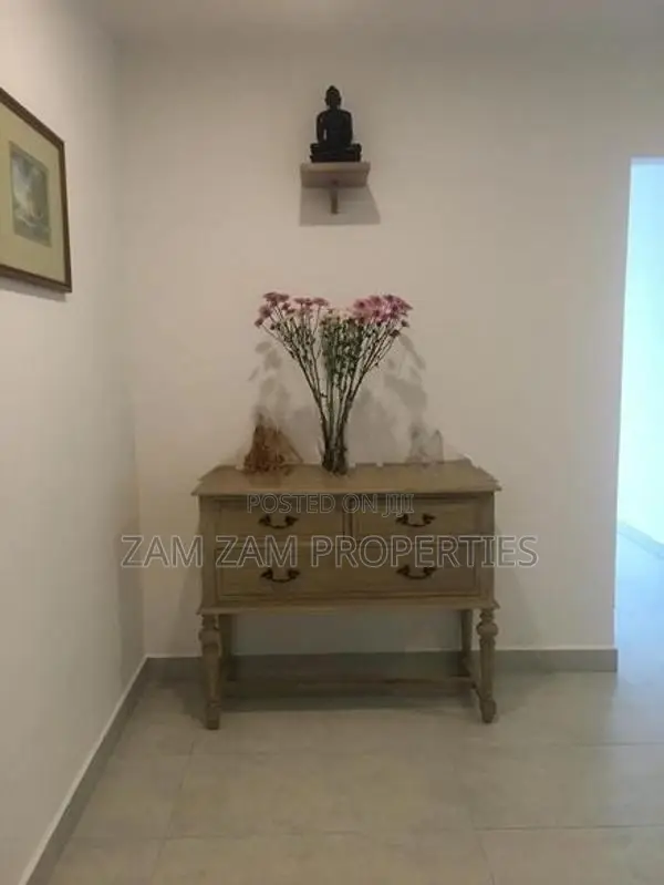Fully Furnished Super Luxury Apartment For Rent in Colombo 03