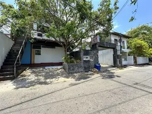 Luxury House in Boralesgamuwa With Business Space & Annex