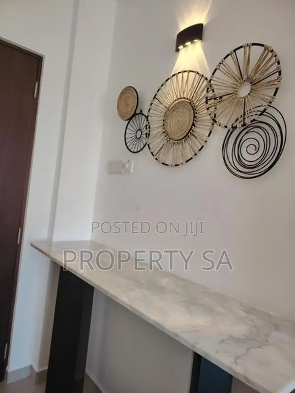 Modern 3 BHK Furnished Apartment for Rent in Colombo 4