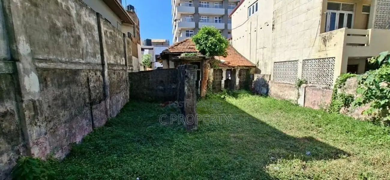 Land for sale colombo 4