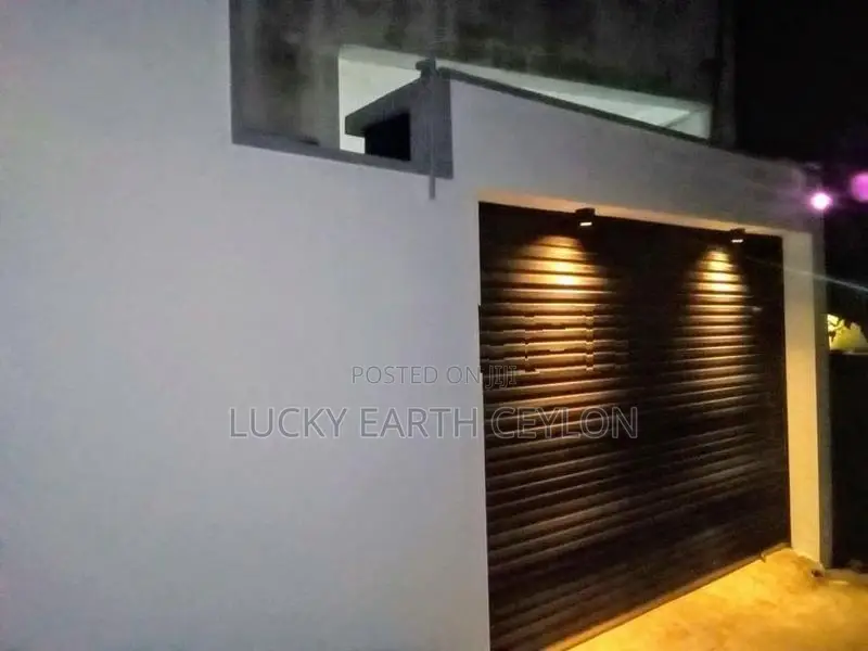 Battaramulla, 2 Story, Fully Furnished,Air Con, House For Rent (MG1319
