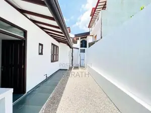 Architecture Designed Brand New House In Malabe