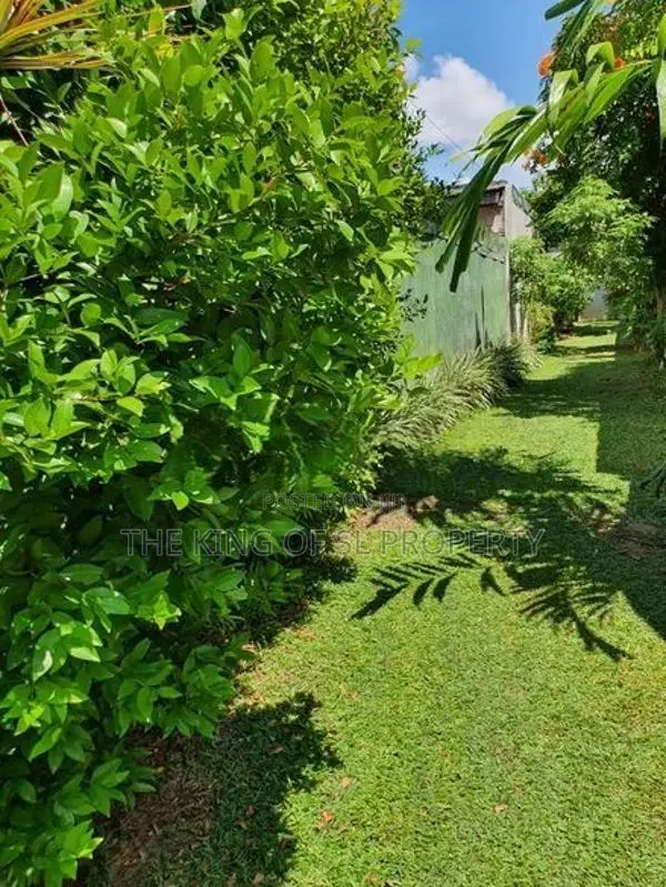 Land for sale in Battaramulla