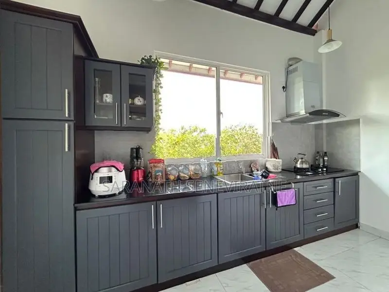 Luxury House For Sale in Katunayake - Built 28.5 perch Land Extent