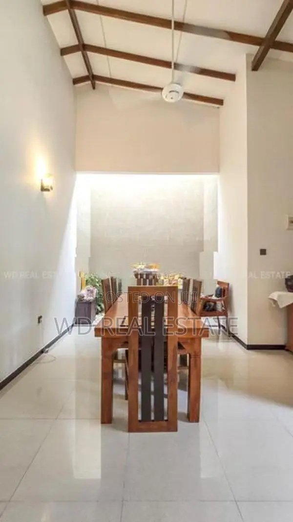 Kesbewa Kindelpitiya 10 Perch Single Storey Luxury 3BR House For Sale