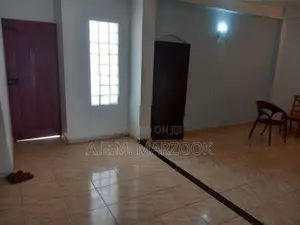 Dehiwala De Alwis Place 1 St Floor 5 BR and 2 Bath Apartment for Sale