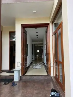 Super Luxury House for Sale Battaramulla Ds10125