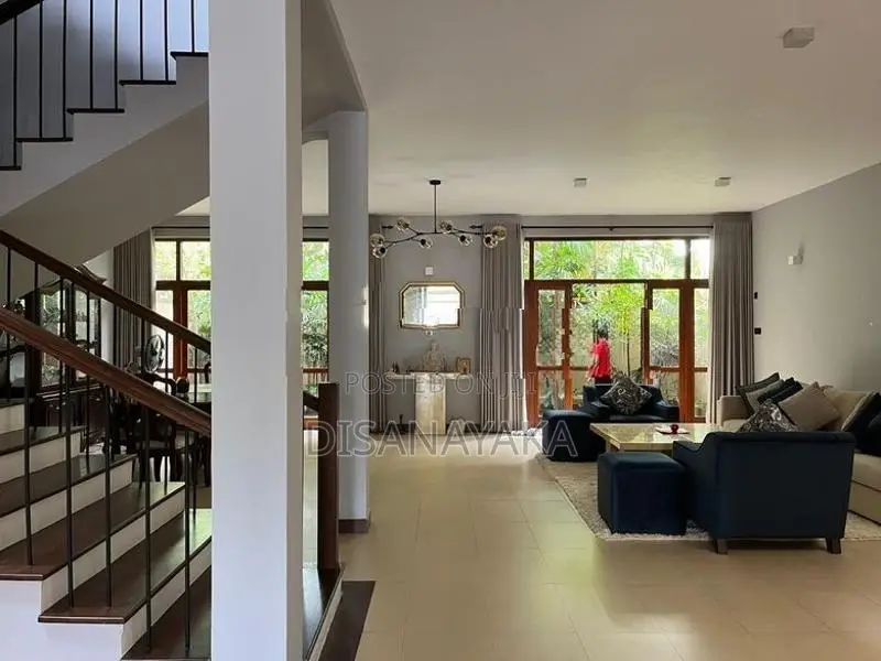 Super Luxury House for Sale Battaramulla Ds10125