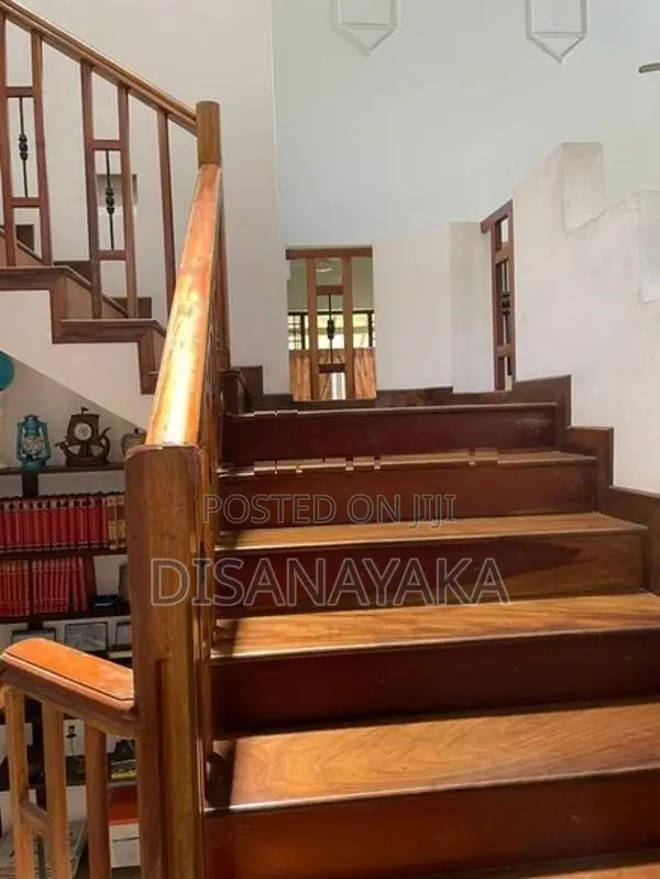 Two Storey House for Sale in Battaramulla Ds1111