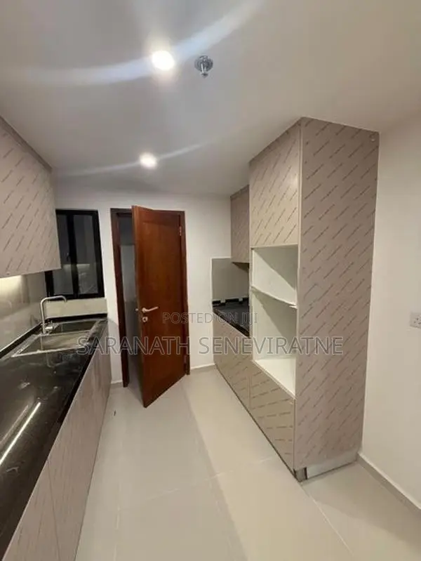Apartment for Sale at PARAGON RESIDENCIES Colombo 4