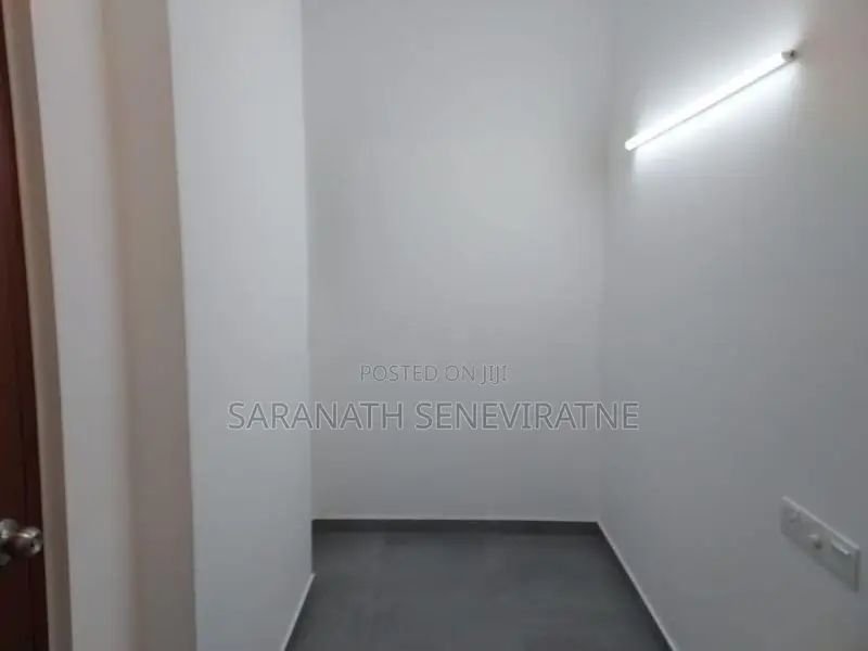 Apartment for Sale Iconic Galaxy Rajagiriya - Only 68 M