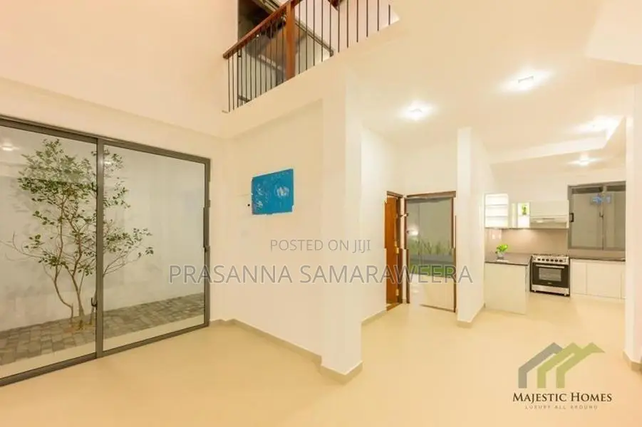 අලුතින් ඉදි වු නිවසක් විකිණීමට piliyandalan near