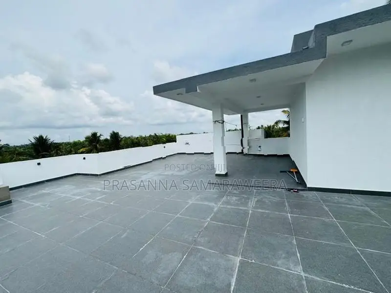 Modern brand new house at close to main bus road