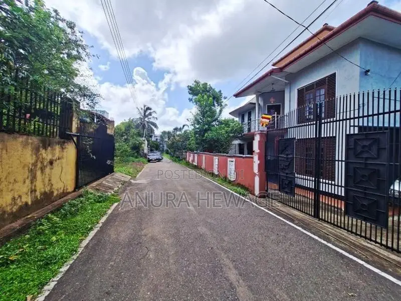 කොට්ටාව, මත්තේගොඩ, නදුන් උයන පිහිටි ඉඩමක් විකිණීමට ඇත. (ID : MTH005S)