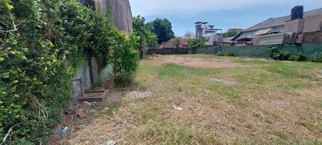 Land for sale in Mount Lavinia