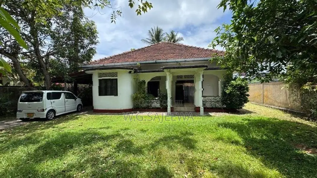 House for sale in ja-Ela
