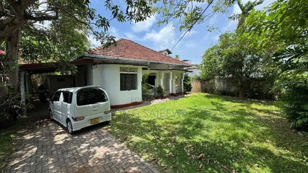 House for sale in ja-Ela