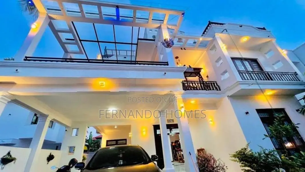 Five Bed Rooms Box Modern Solar Power AC With Luxury House Sale Negomb