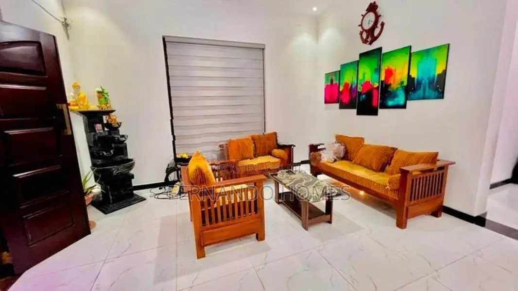 Five Bed Rooms Box Modern Solar Power AC With Luxury House Sale Negomb